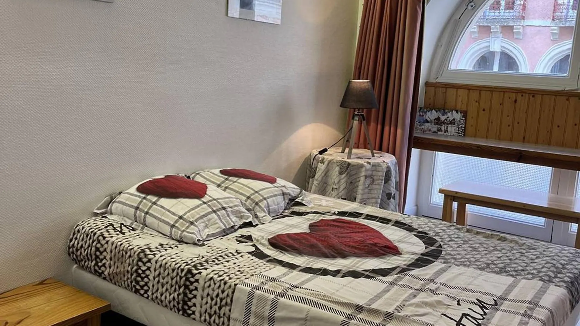 Bel Appartement En Centre, 1 Ch, Pres Telecabines - Fr-1-234-317 Cauterets